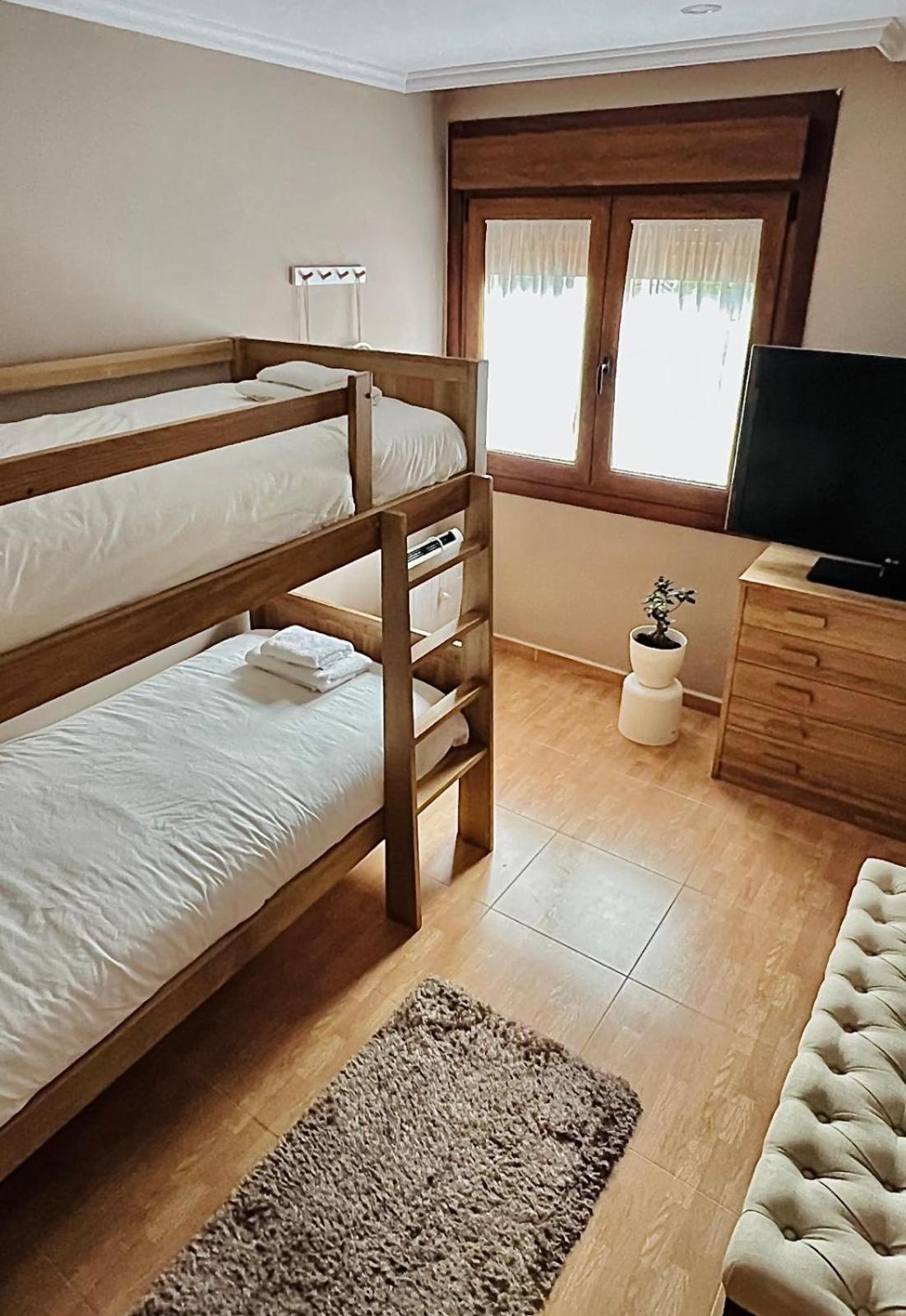 Villa San Perella Кангас де Морацо Екстериор снимка